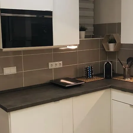 Amelie By Nw * Boedapest